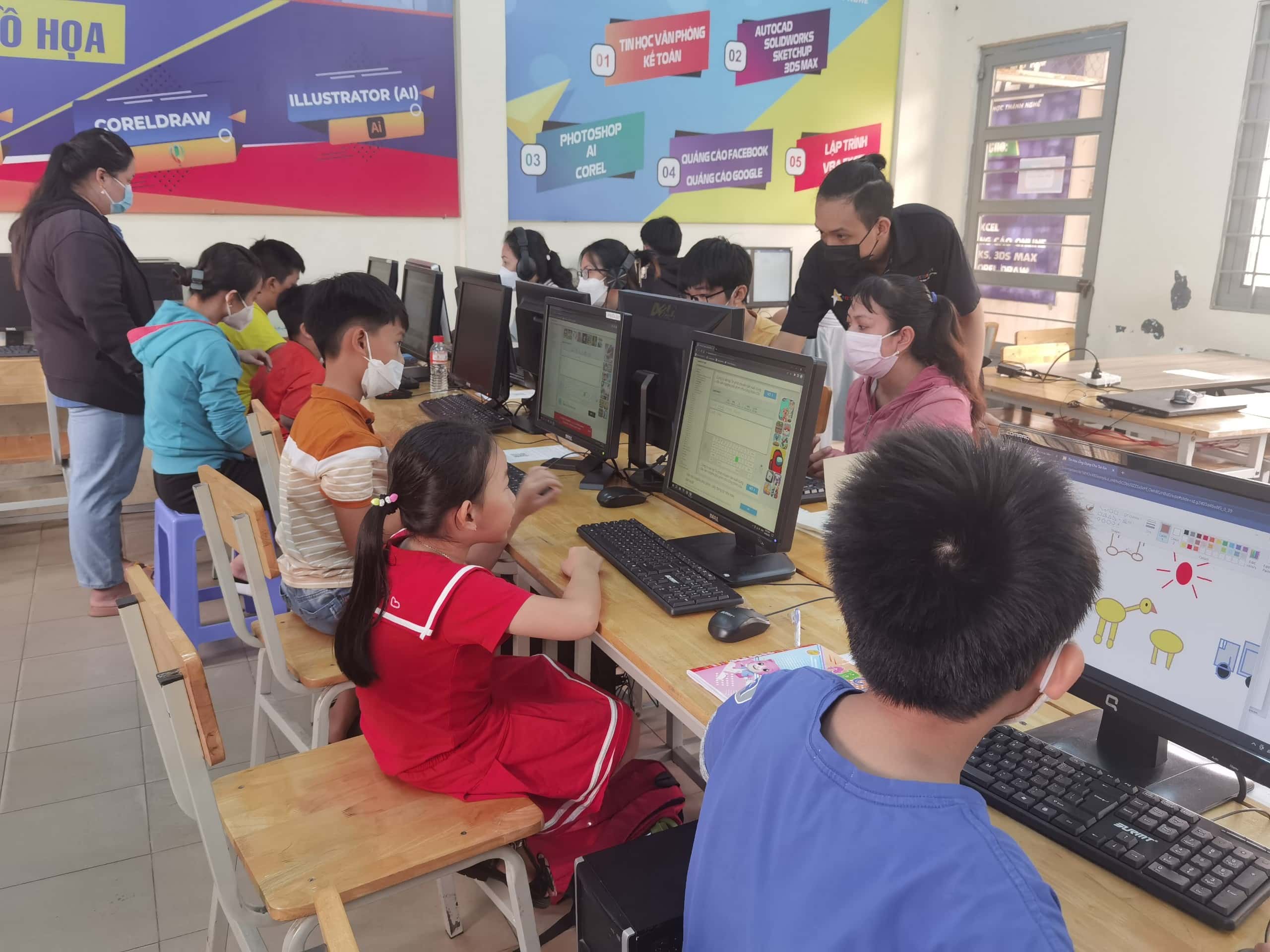 Khóa Học Tin Học Cho Trẻ Em Tại Bình Dương