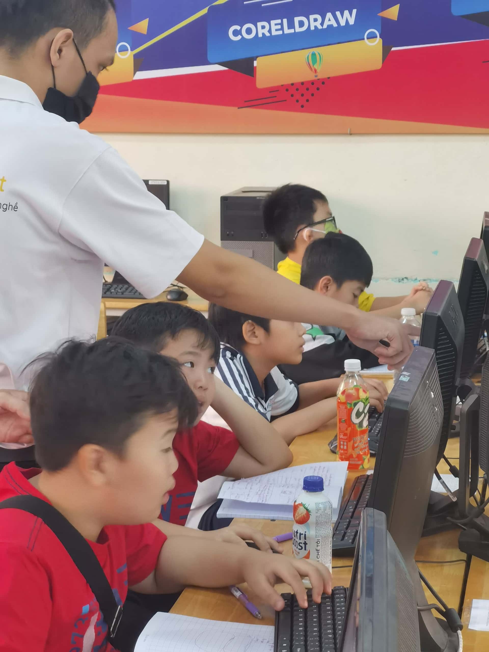 Trung Tâm Dạy Tin Học Cho Trẻ Em Tại Bình Dương