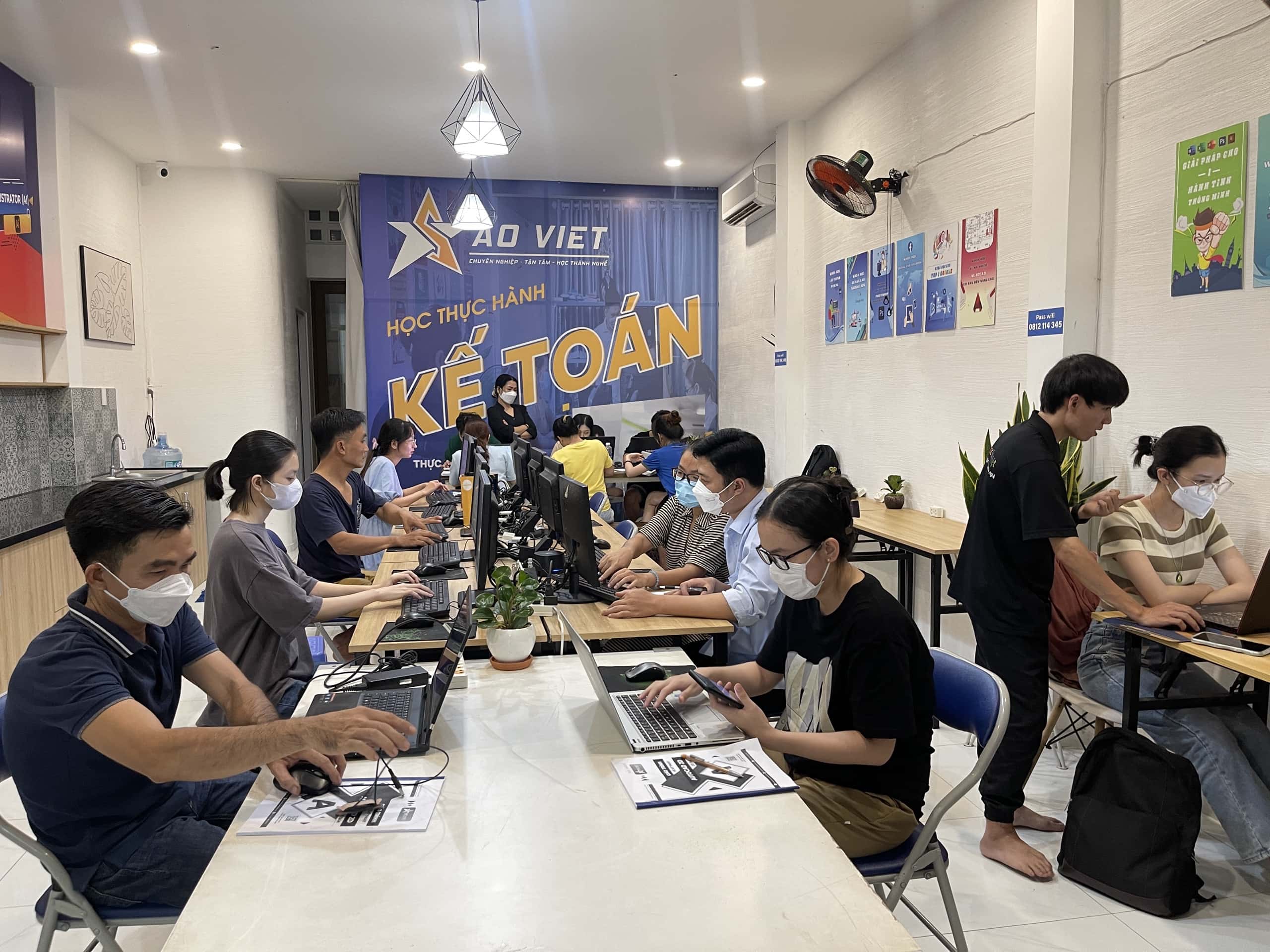Khóa Học Kế Toán Ngắn Hạn Tại TP HCM