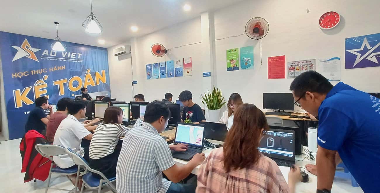 Trung Tâm đào Tạo Tin Học Hóc Môn