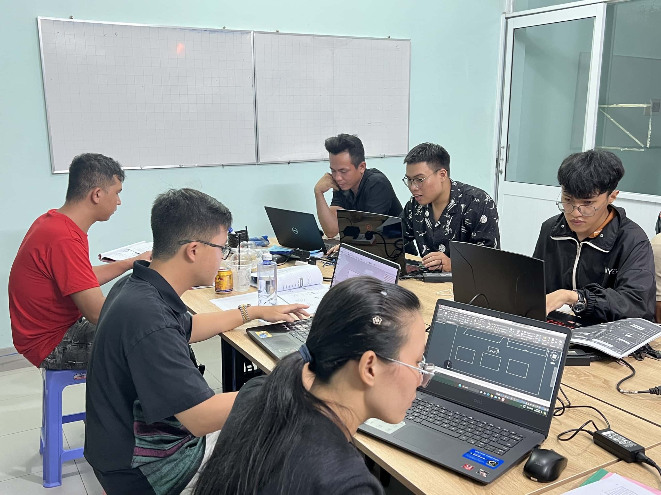 Khóa Học Thiết Kế Bản Vẽ Kỹ Thuật AutoCAD 2D 3D ở Quận 2