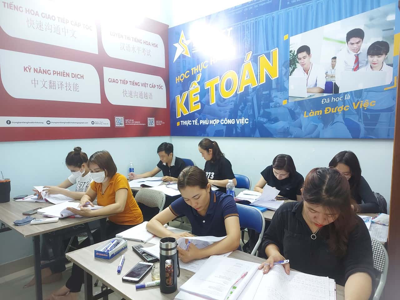 Học Viên Khóa Học Hành Chính Nhân Sự Quận Bình Thạnh