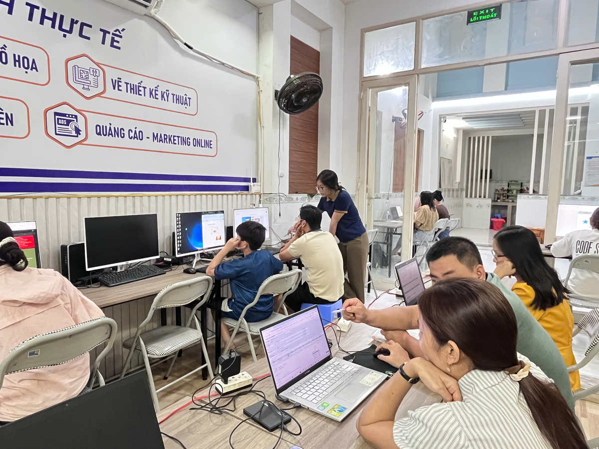 LUYỆN THI CHỨNG CHỈ QUỐC TẾ GENERATIVE AI FOUNDATIONS   GENAI 06